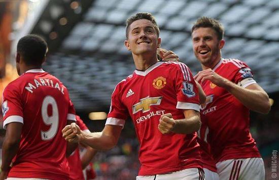 代足球中制 代足球中制